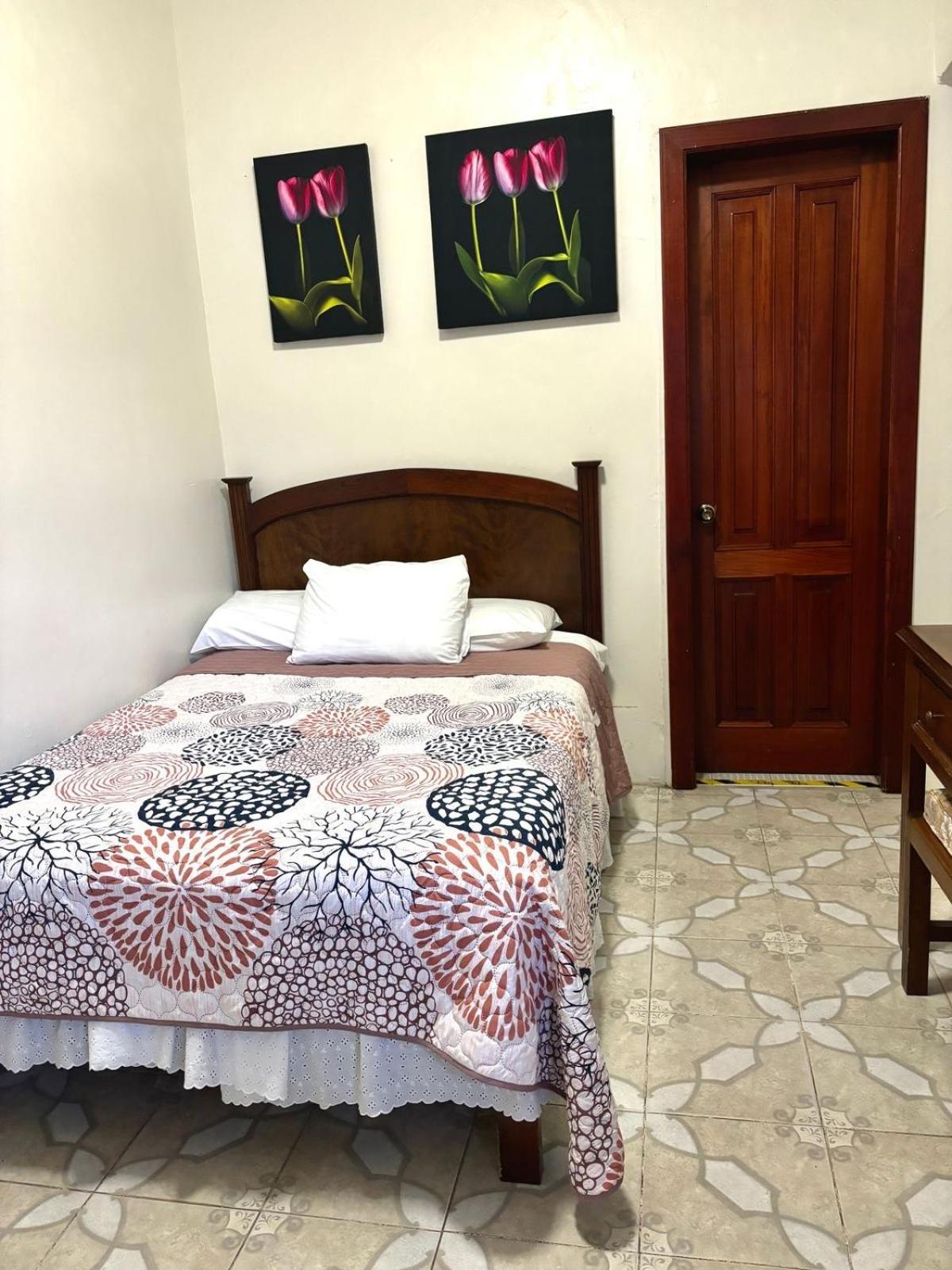 Hotel Casa Blanca تلاكوتالبان المظهر الخارجي الصورة